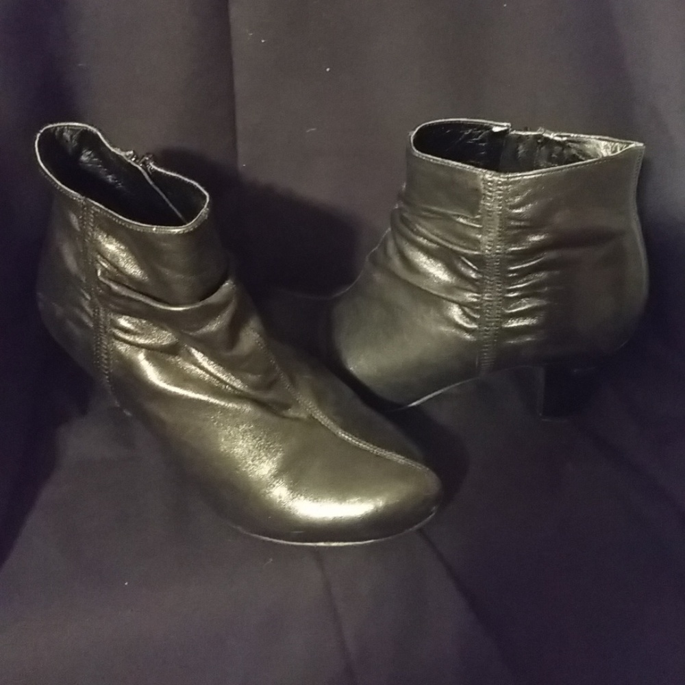 Women's Ankle Booties